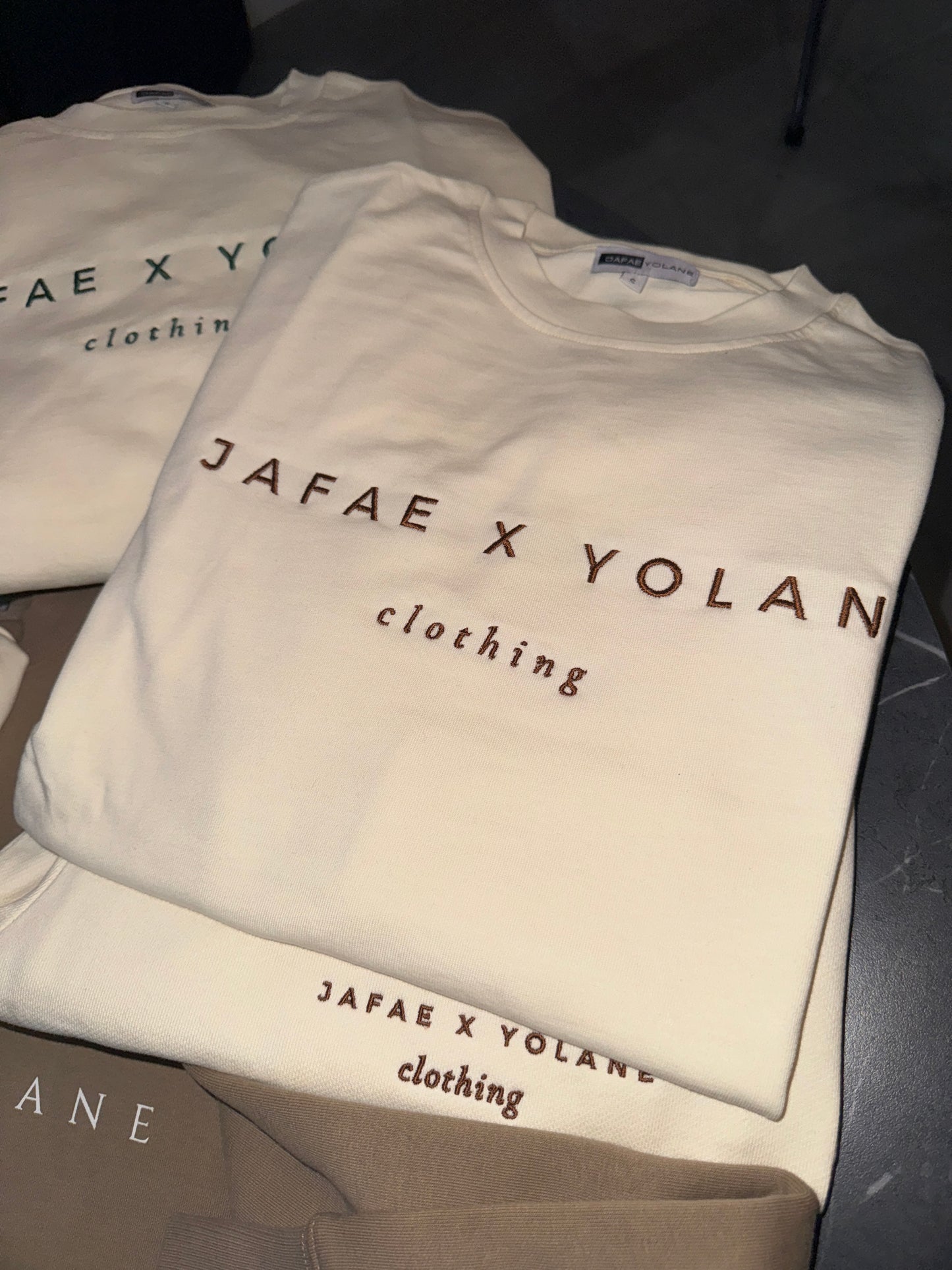 Embroidered Heavyweight Tee - Cream/Brown